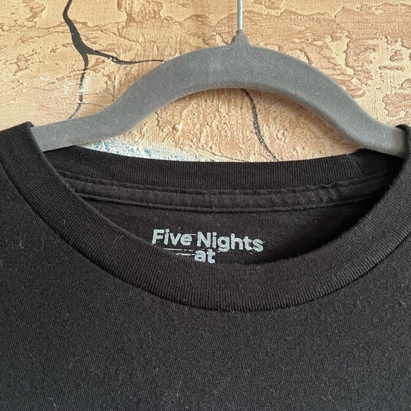 FIVE NIGHTS AT FREDDY'S Five Nights At Freddy's Daycare Attendant T-Shirt - Picture 6 of 10